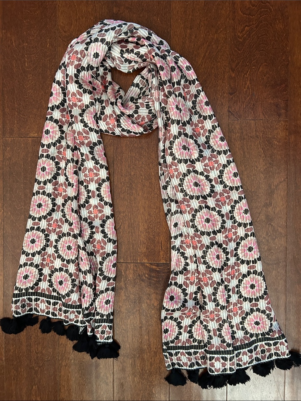 Geometric Floral Pink Scarf with Black Tassels and Gold Metallic Threads